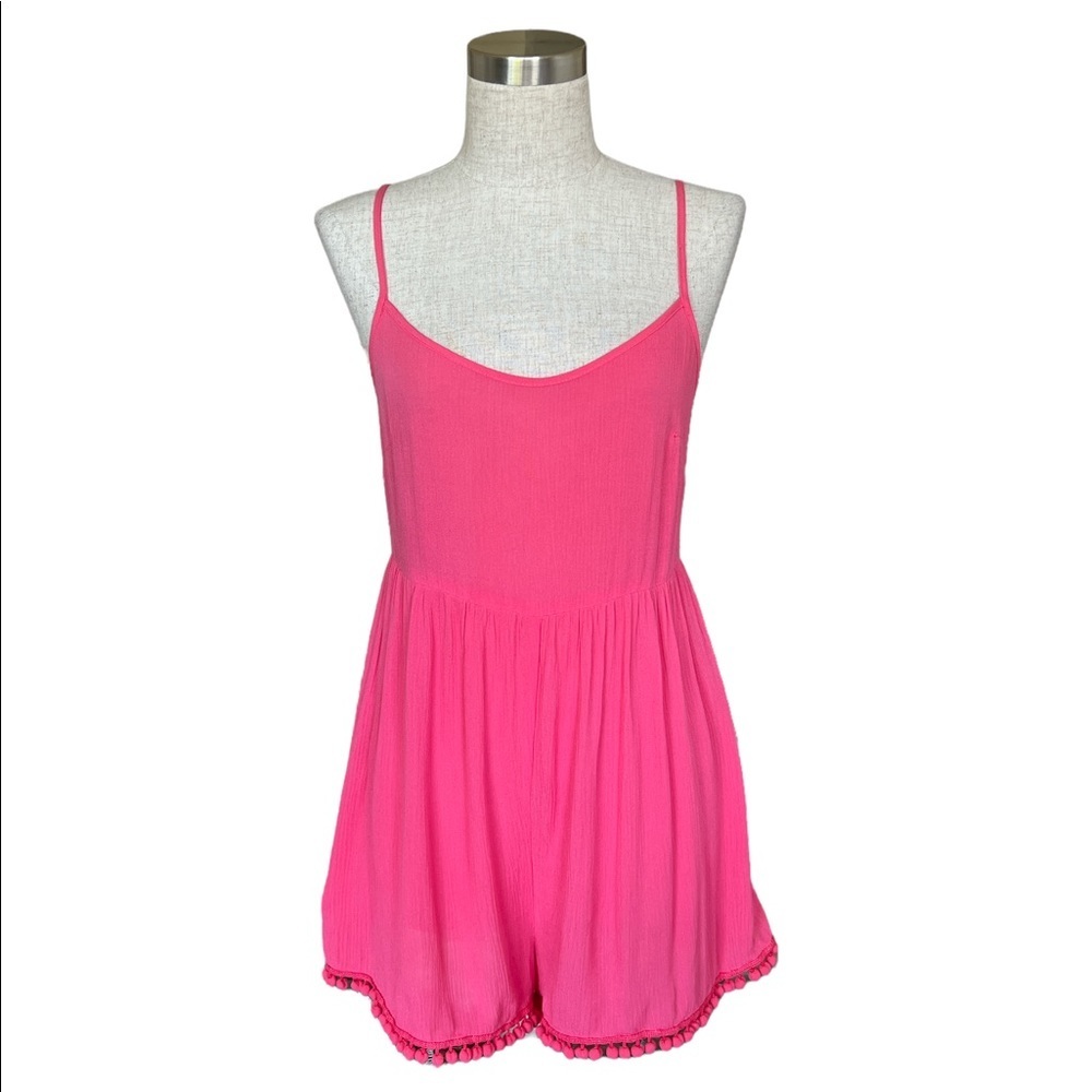 🩷 Valentines Forever 21 Coquette Pink Sleeveless Adjustable Straps Mini Romper